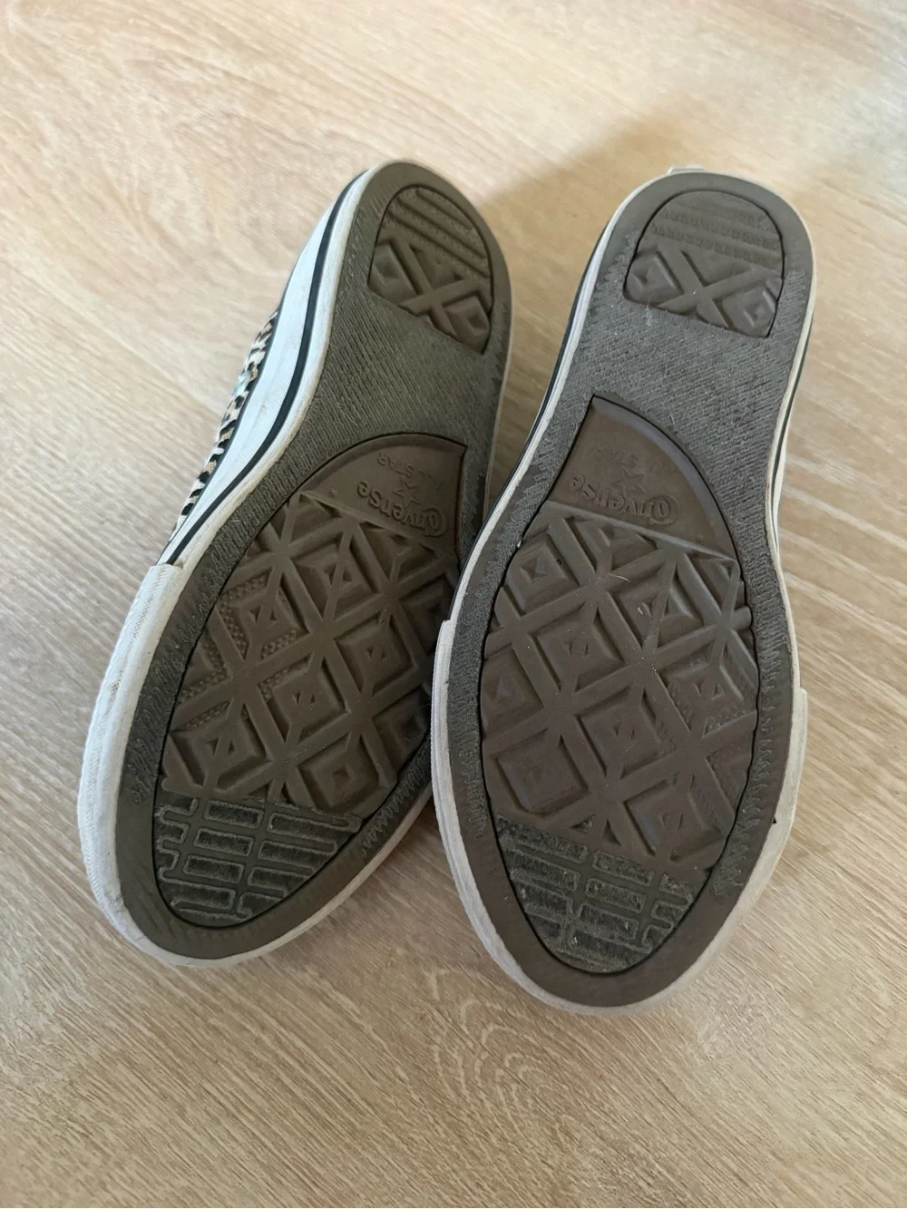 Converse Kids Leopard Print Slip-On Sneakers - Beige/Black
